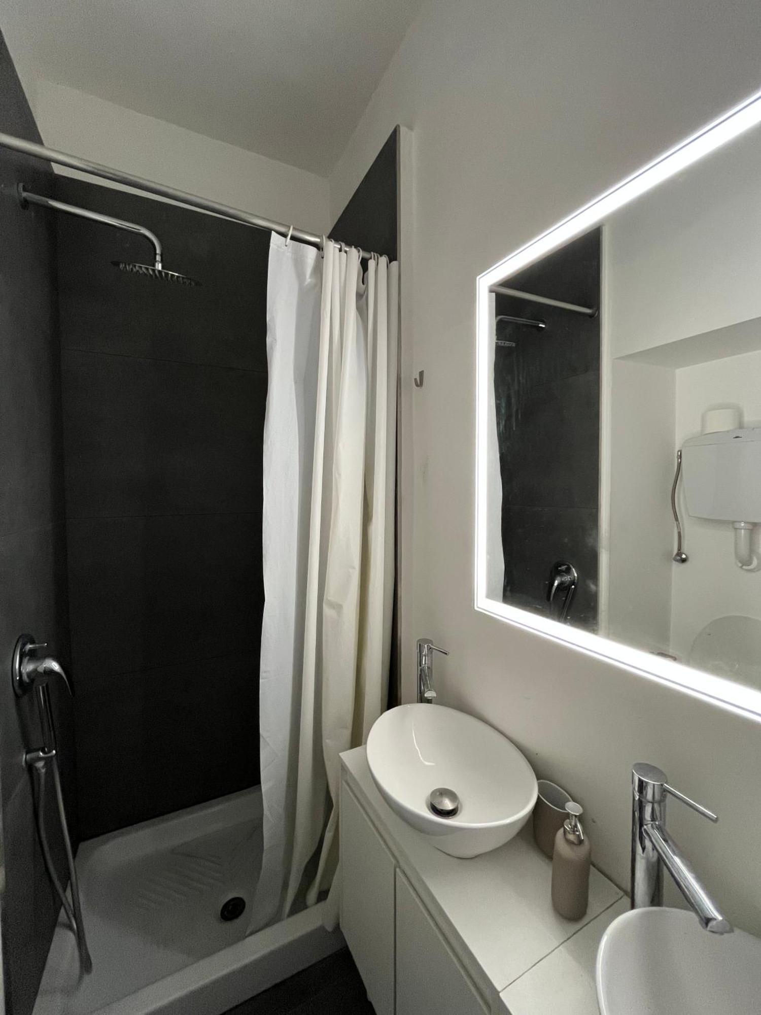 Porta Susa Rooms - Camere Porta Susa Torino Eksteriør billede