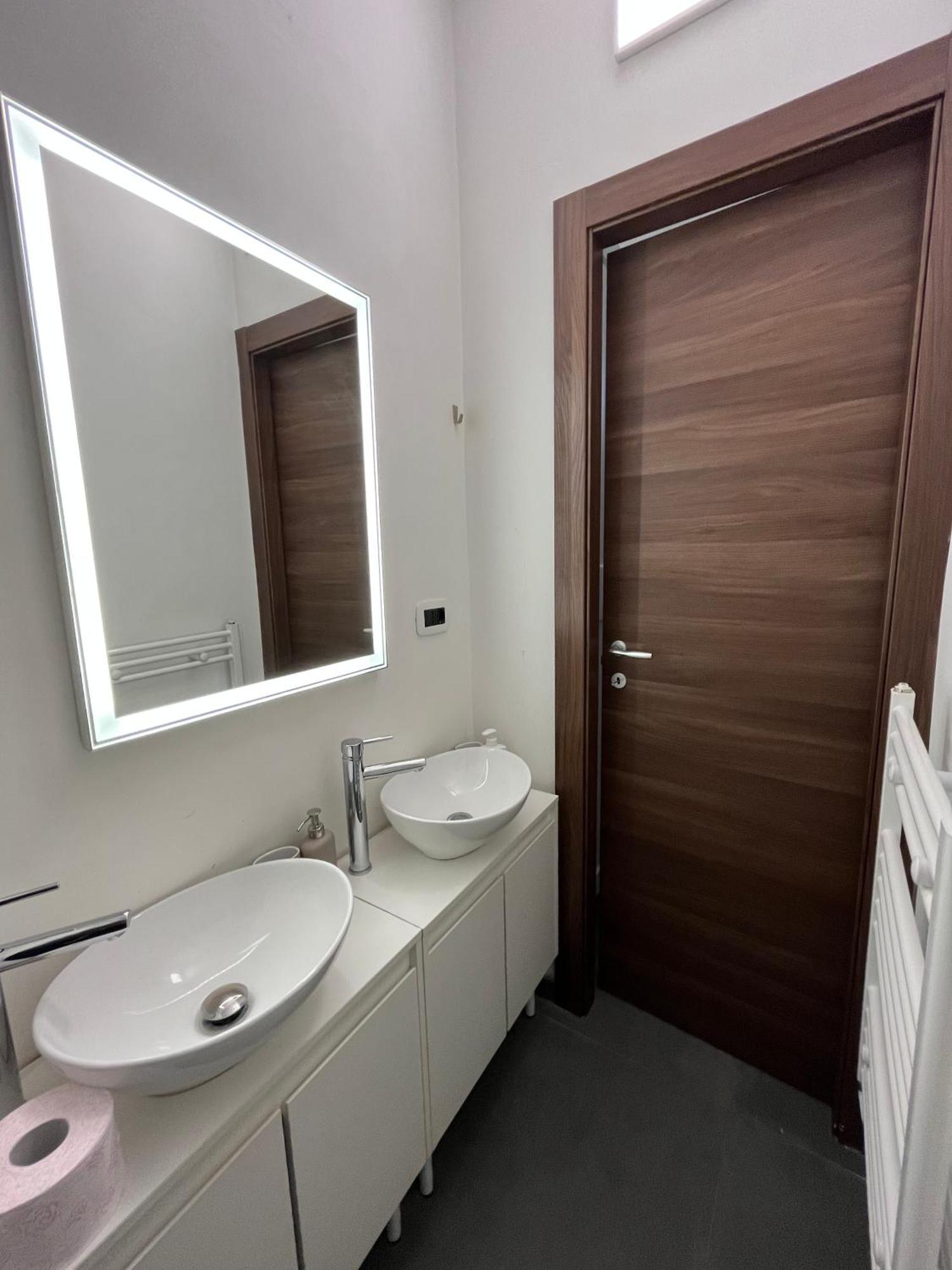 Porta Susa Rooms - Camere Porta Susa Torino Eksteriør billede
